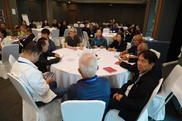 Project participants discussing climate resilience at a workshop