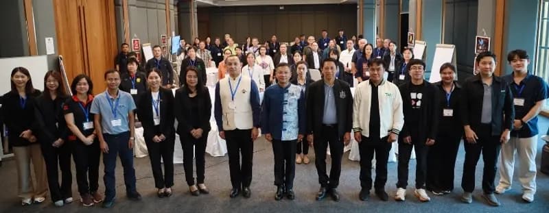 Participants and facilitators gathered for a group photo at the Chiang Rai CBDRM workshop